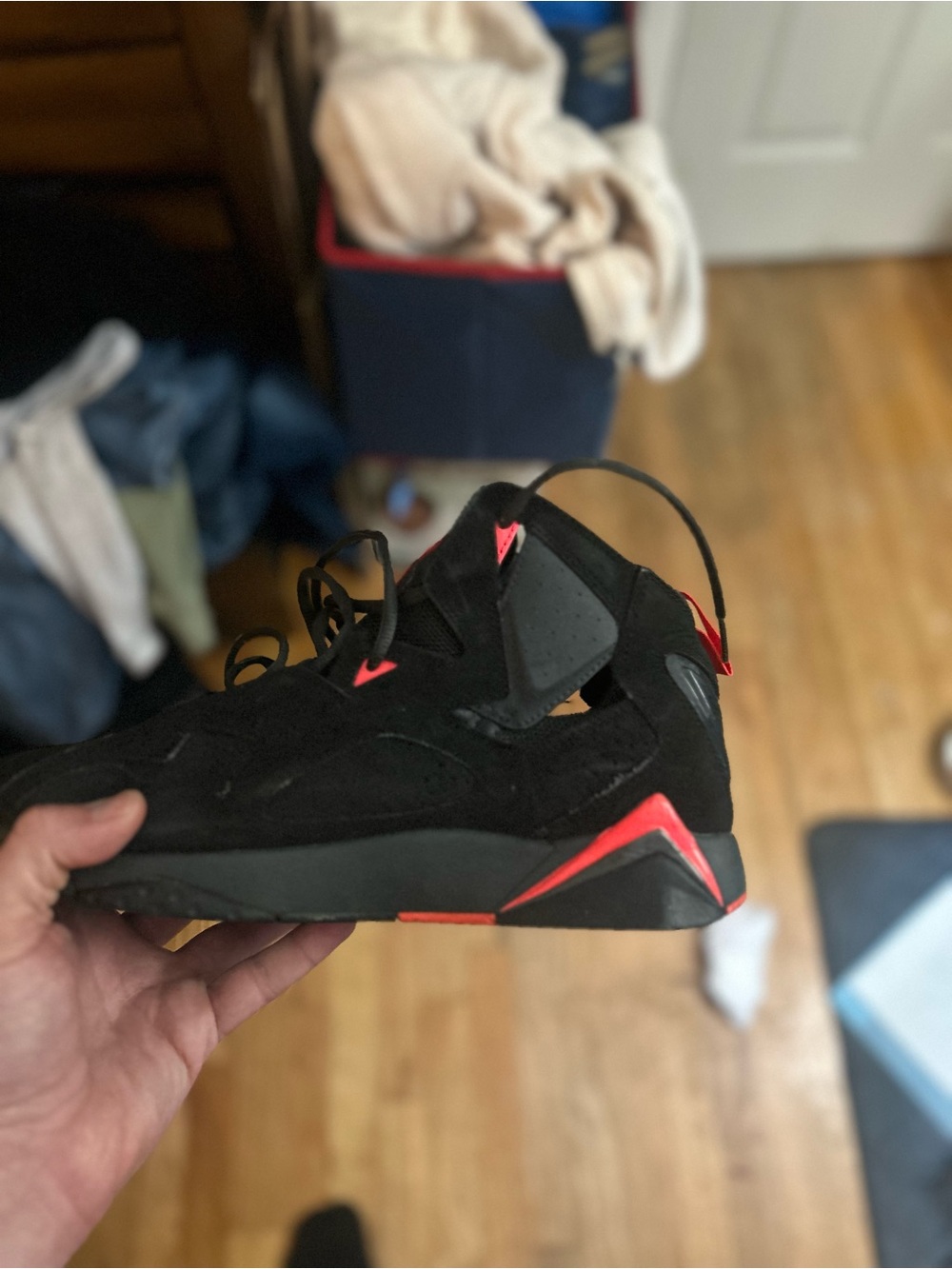 ‘Mens Jordan jump man size 11